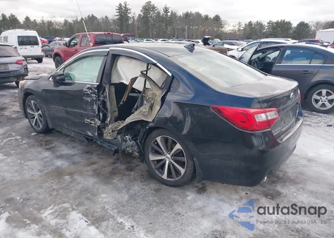 2017 Subaru Legacy 2.5I Limited z USA, uszkodzony, nr VIN 4S3BNAN68H3029950